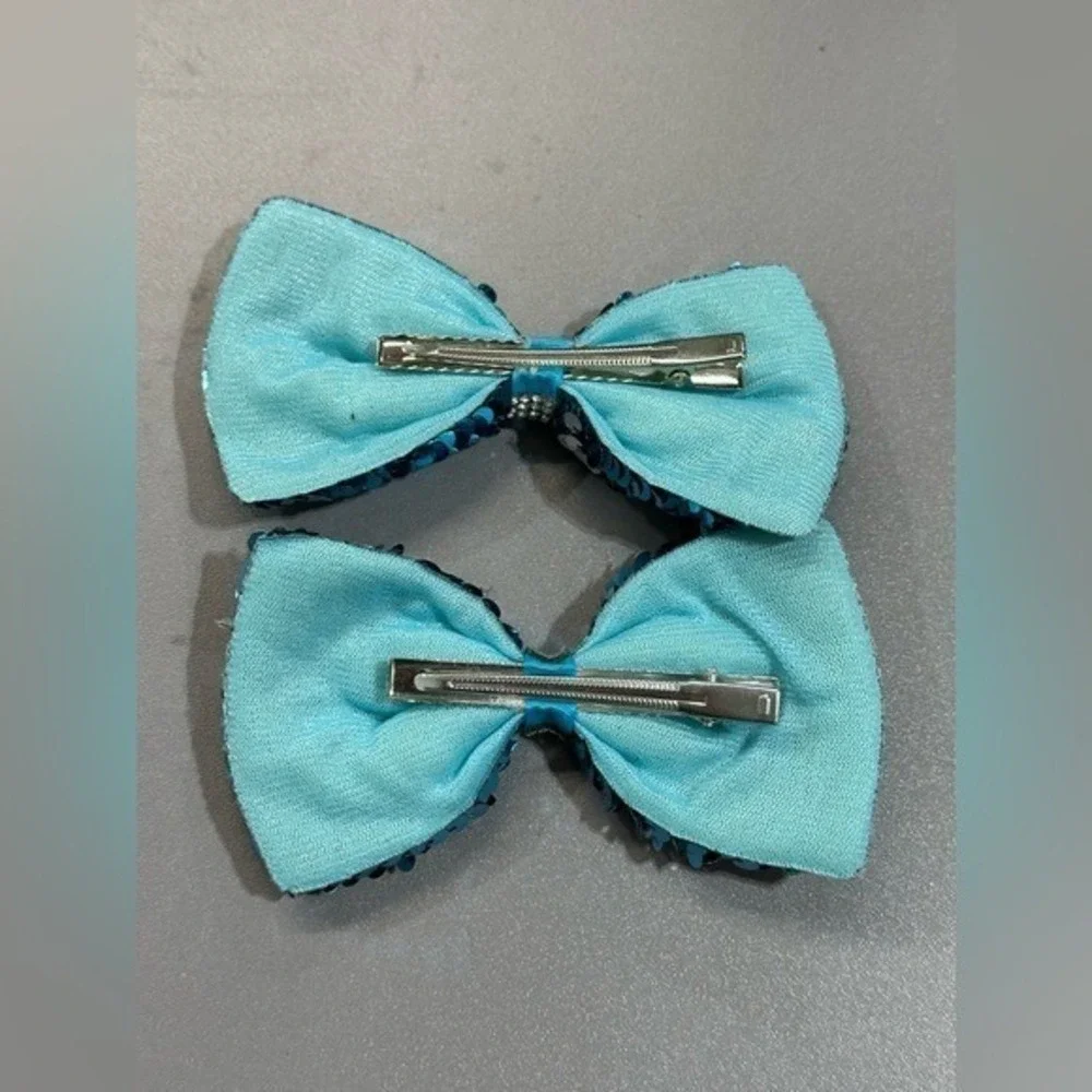 NEW Hair Accessories Bow Clips set of 2 blue silver
